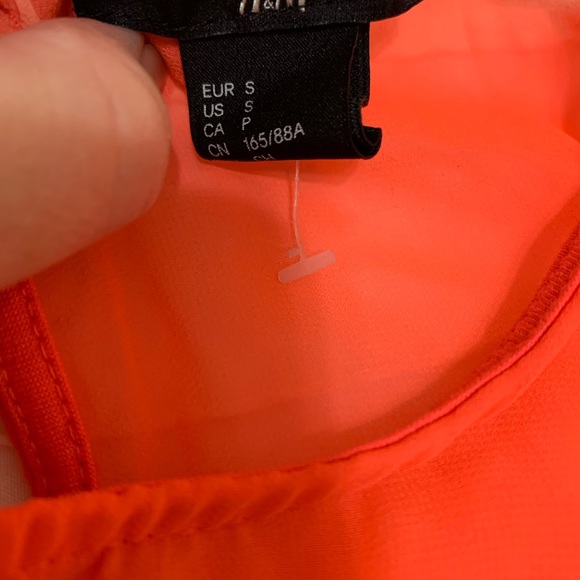 H&M top - Picture 2 of 2